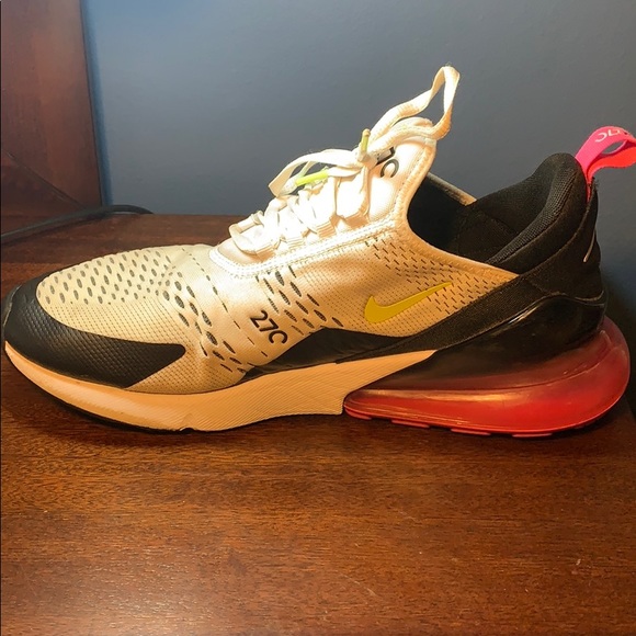 Airmax 270 white/black pink - Picture 3 of 8